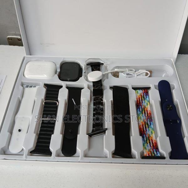 I20 Ultra Max Suit Smart Watch 10 in 1 - thumbnail 2