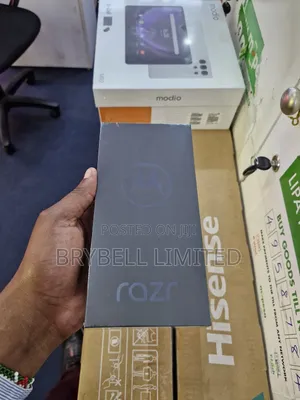 New Motorola Razr 2022 256 GB Gray