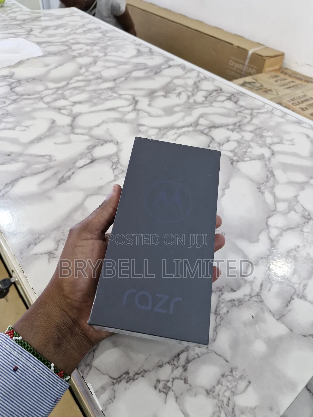New Motorola Razr 2022 256 GB Gray