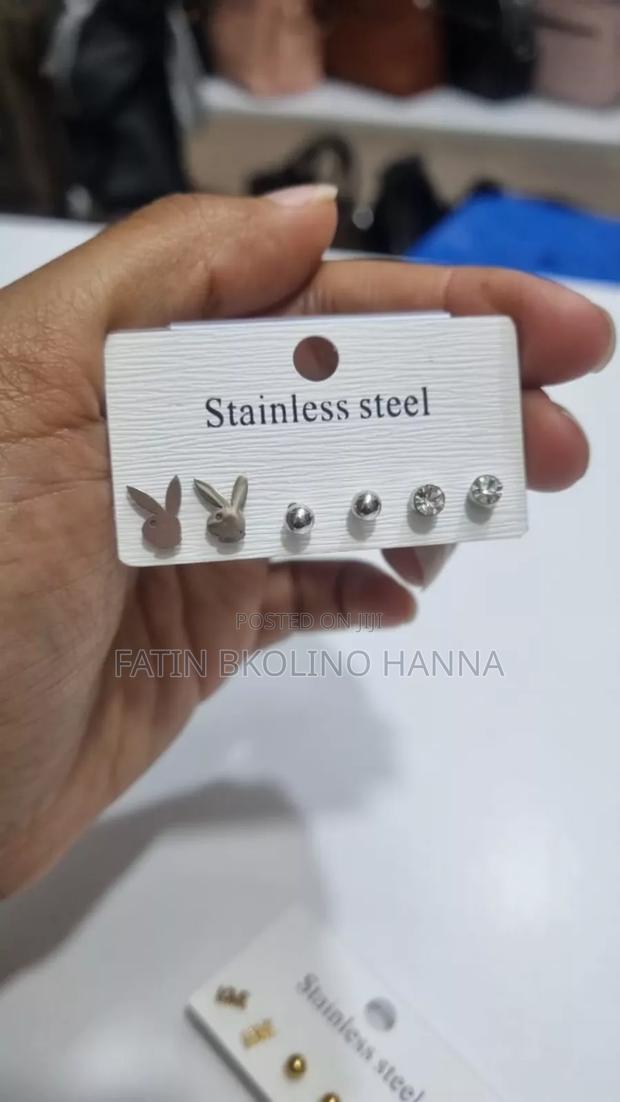 Silver Studs - thumbnail 2