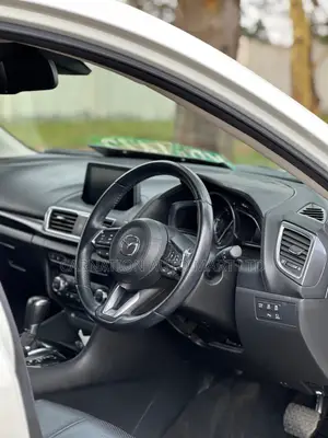 Mazda Axela 2018 White