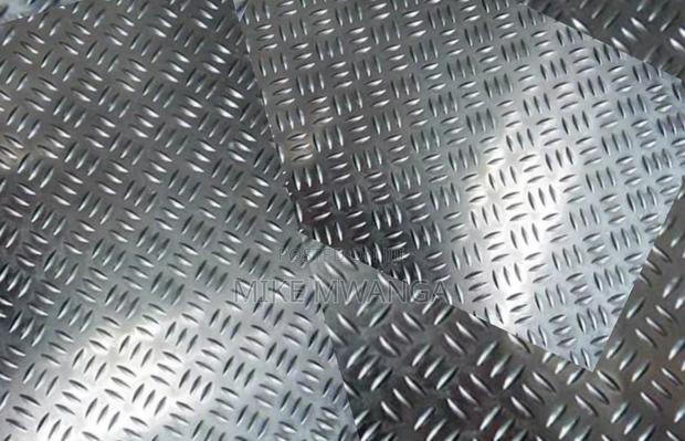 Smart Aluminum Checkered Plate 4ft by 8ft