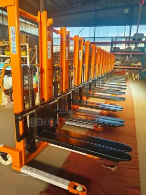 Hydraulic Manual Stacker/ Pallet Stacker 2t, 1.6m
