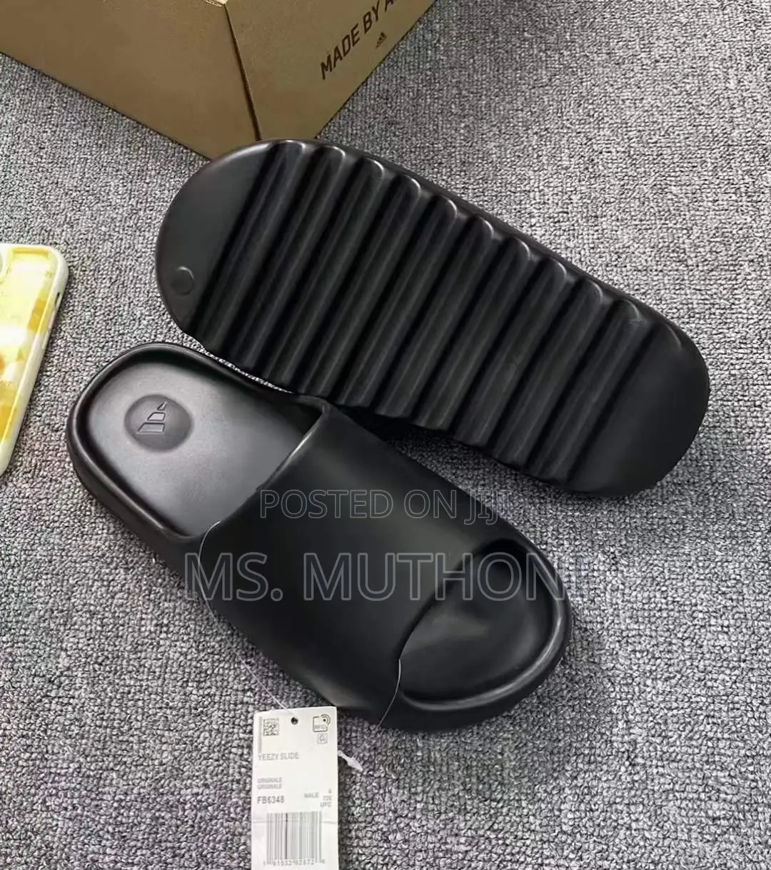 Black / Coffee Yzzy Slides. Size 40-45