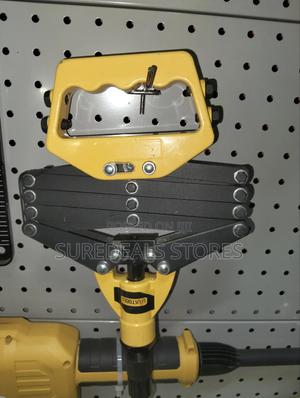 Folding Hand Riveter - thumbnail 2