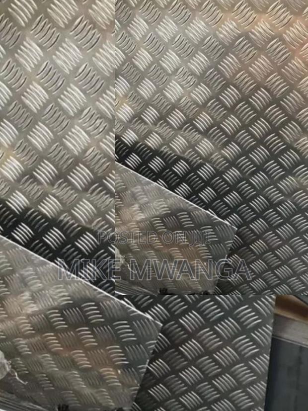 Load Brearing Aluminum Chequered Plate - main view