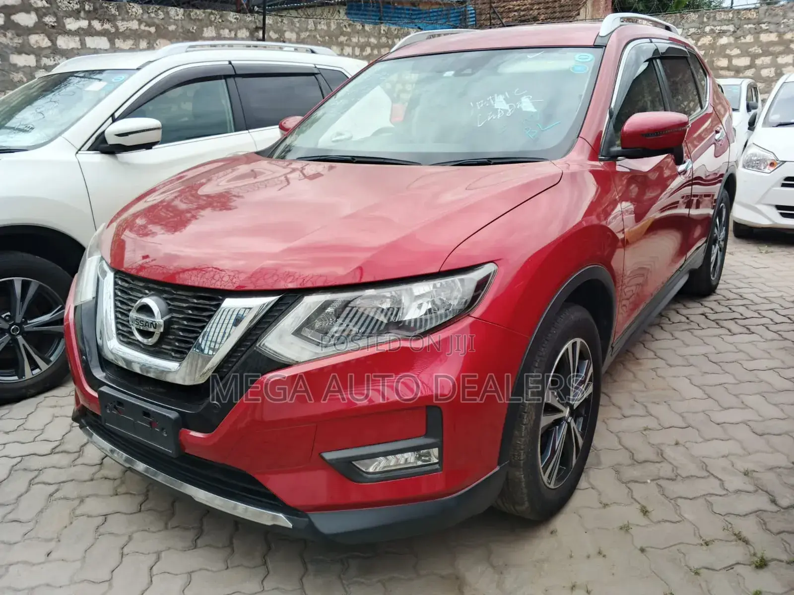 Nissan X-Trail 2018 Red