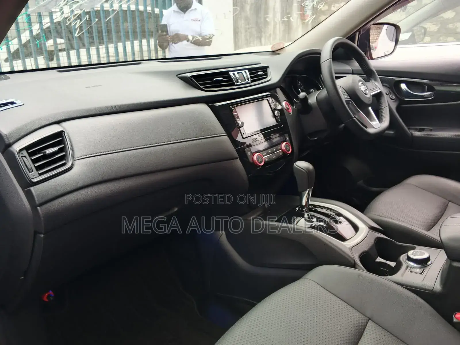 Nissan X-Trail 2018 Red