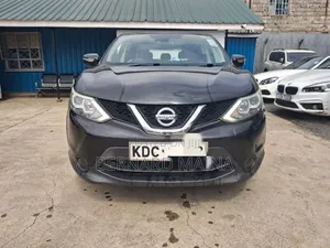 Nissan Qashqai 2014 Black