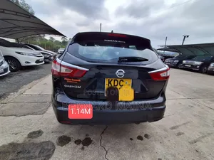 Nissan Qashqai 2014 Black