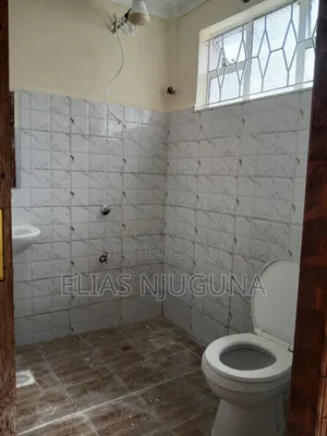 5bdrm Maisonette in Donholm for rent