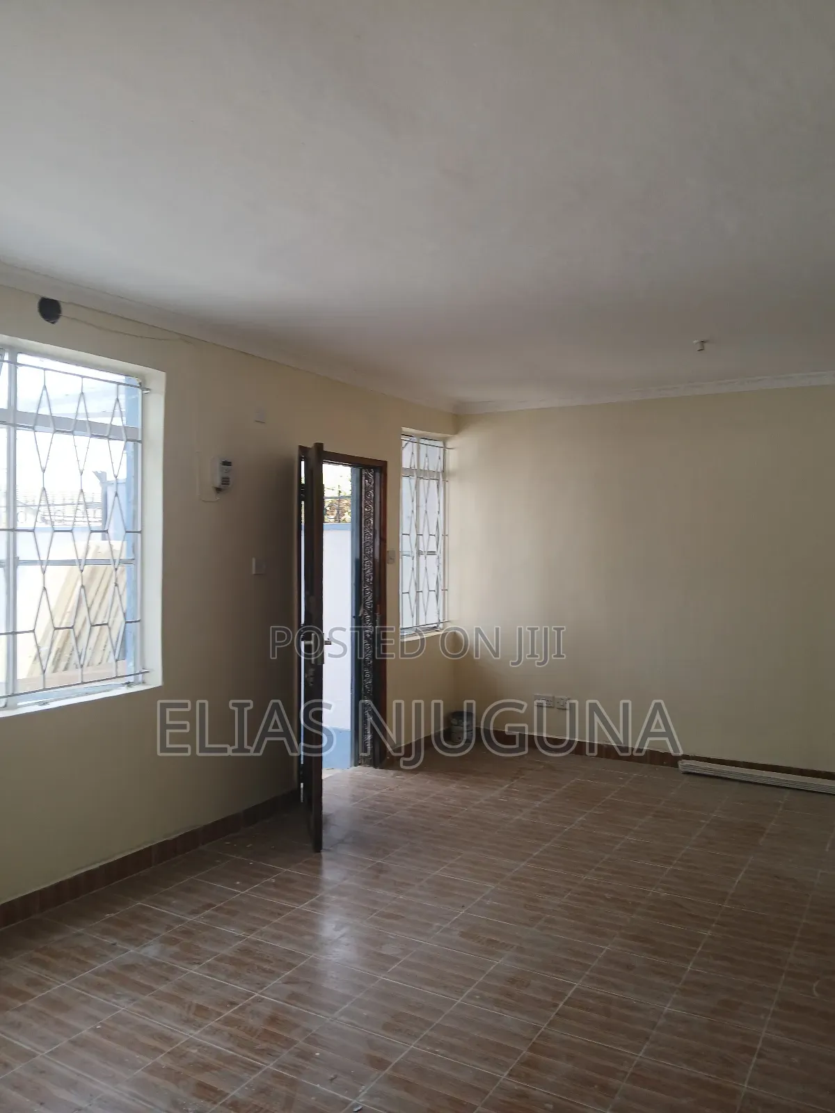 5bdrm Maisonette in Donholm for rent