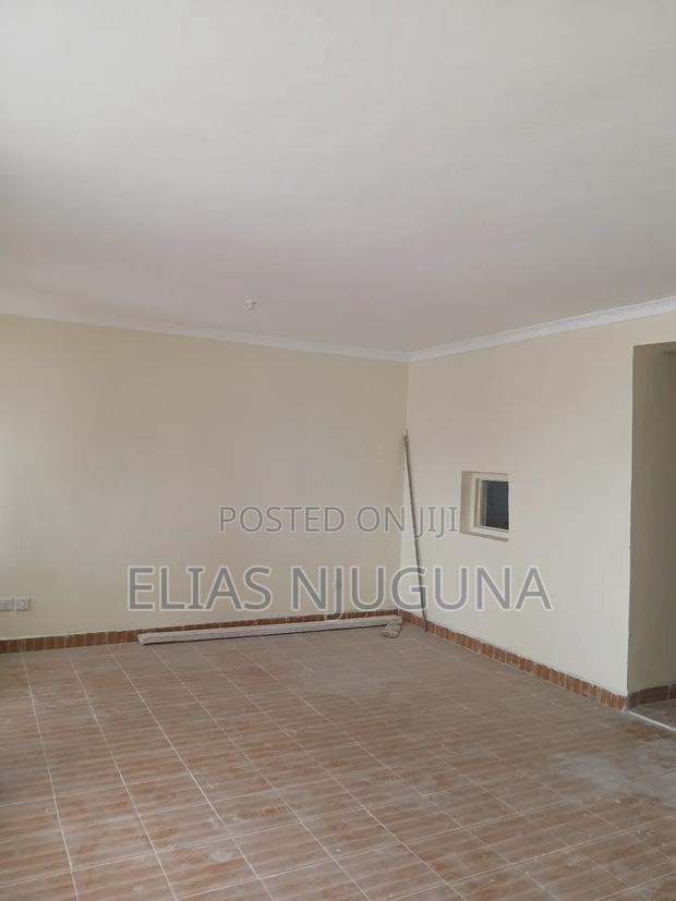 5bdrm Maisonette in Donholm for rent - thumbnail 15
