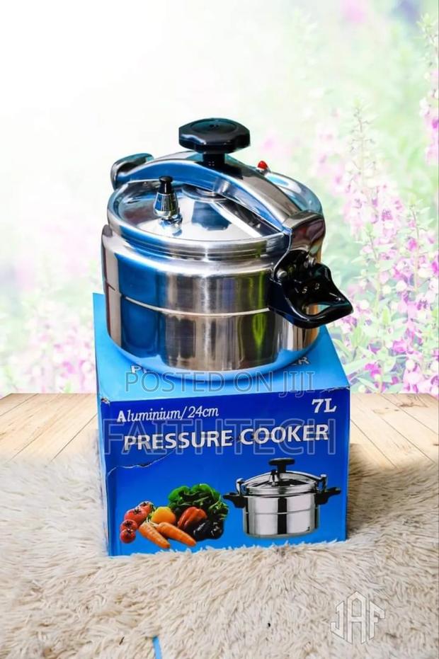 7l Pressure Cooker - thumbnail 4