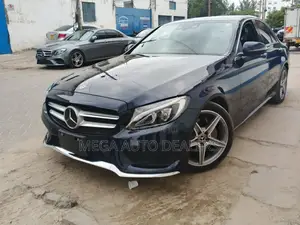 Mercedes-Benz C180 2018 Blue
