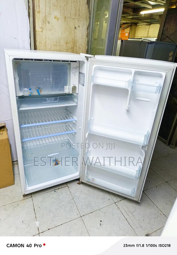 Super Lg Fridge (180litres) - thumbnail 2