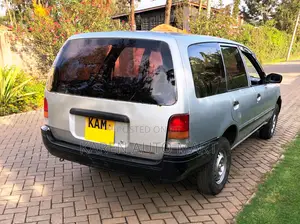 Nissan Advan 1993 Gray
