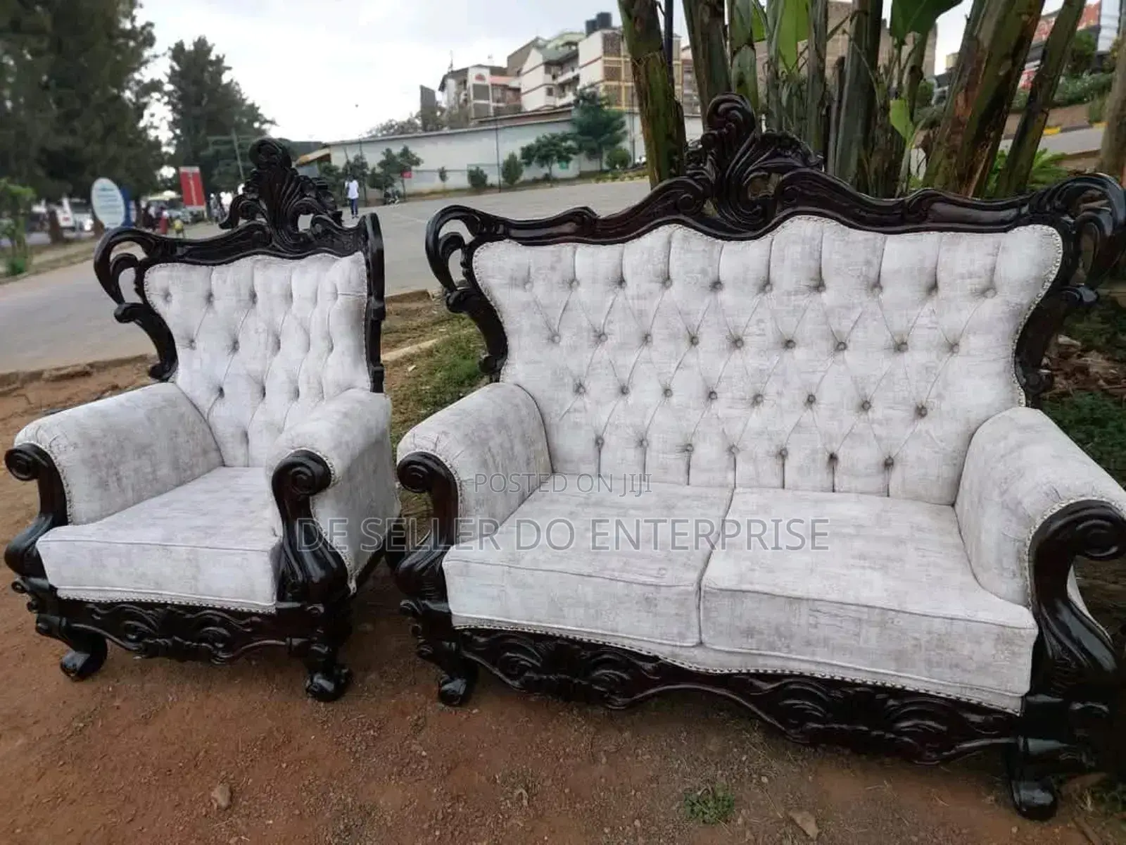 3+1/4seater Antique Sofa Set