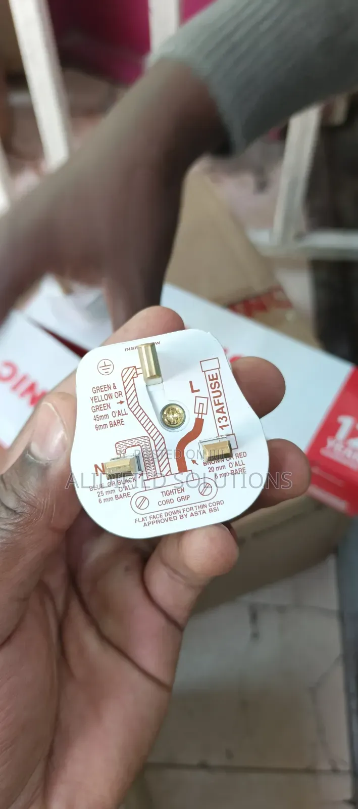 Tronic Top Plug