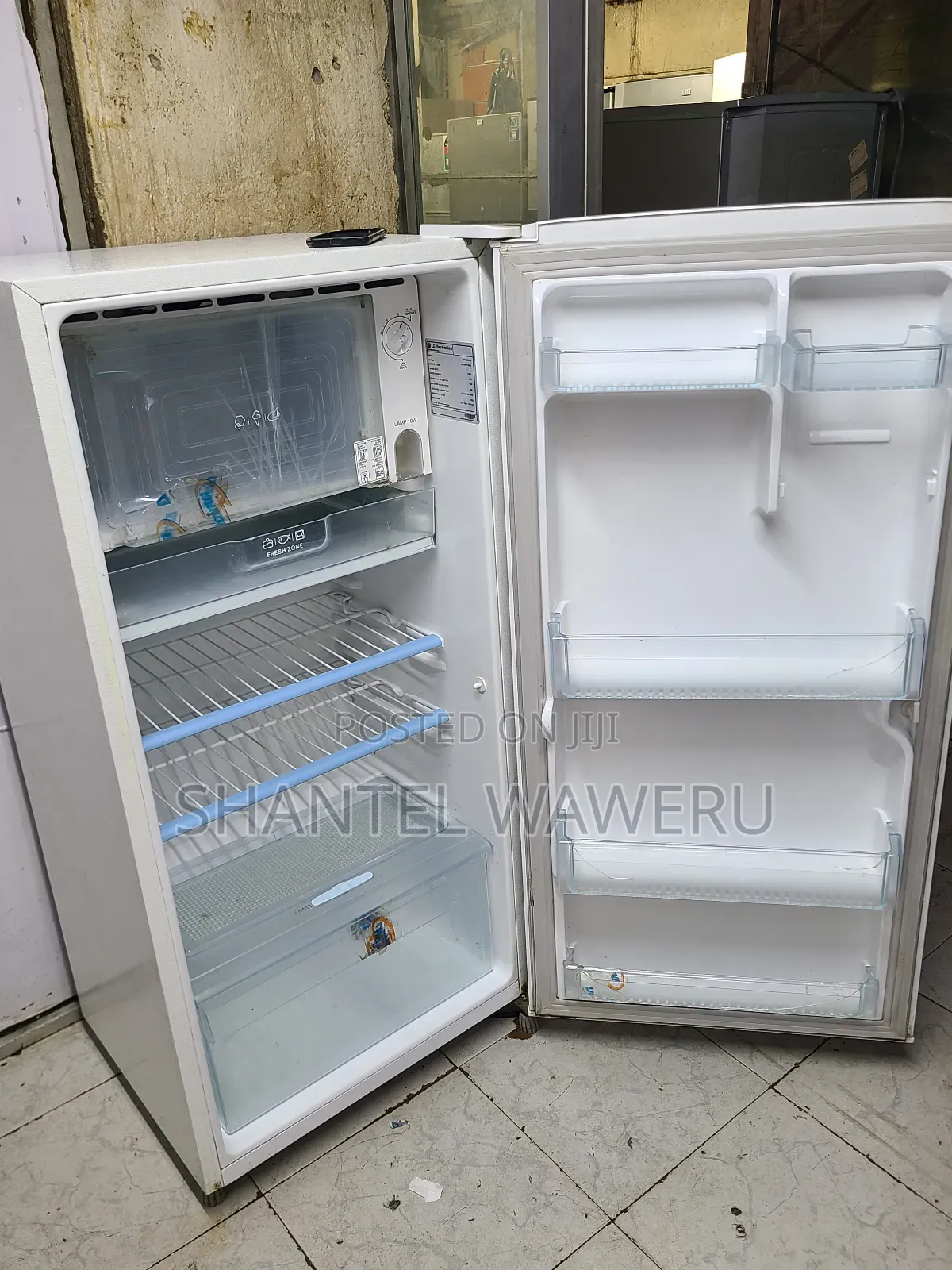 Good Size One Door Refrigerator