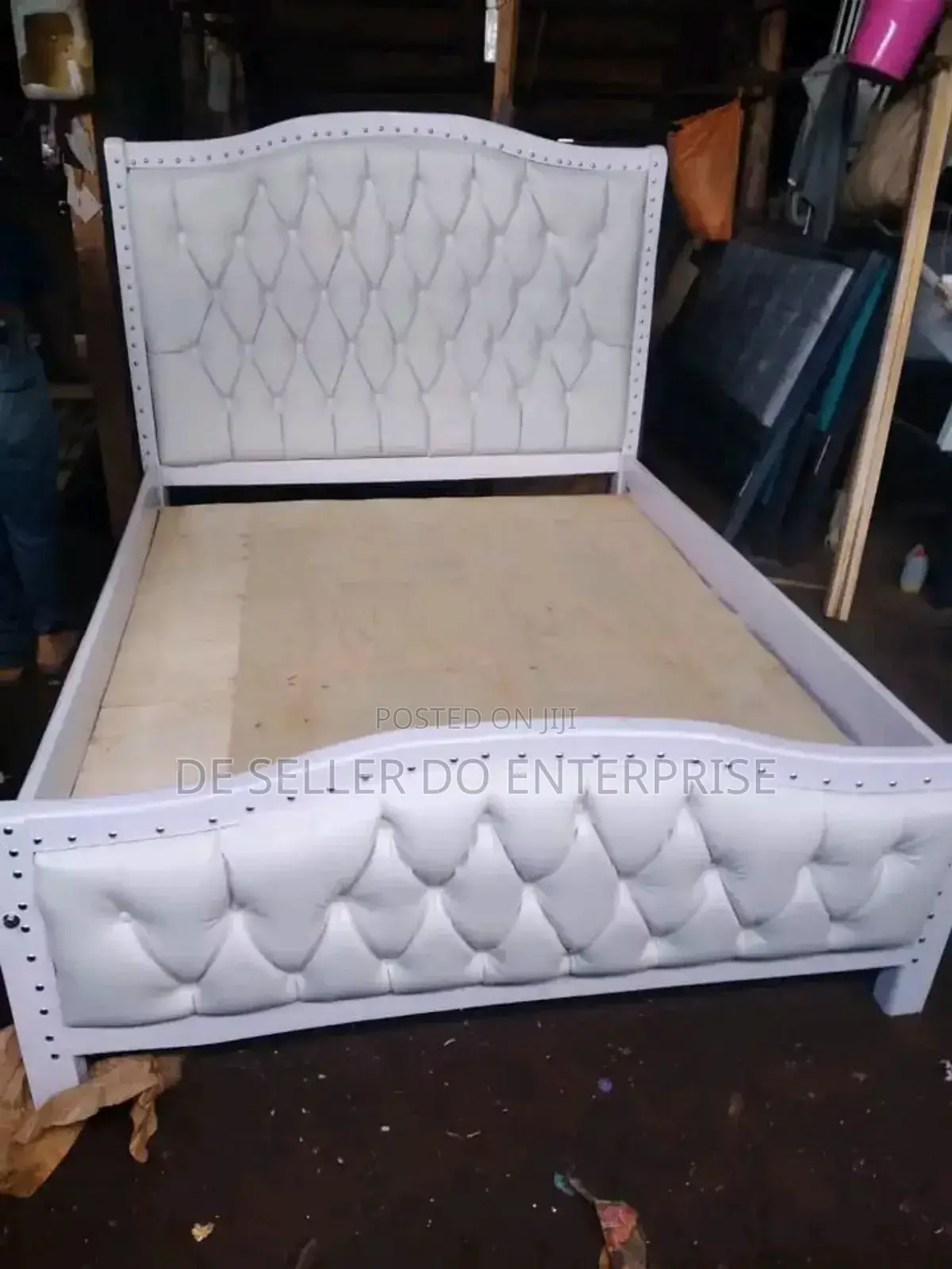 White Standard Bed 5*6