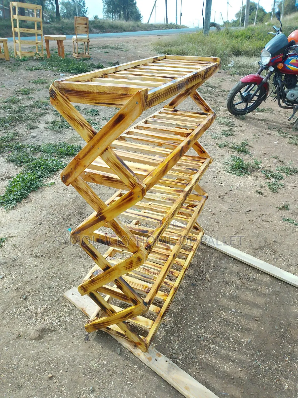 Queens Shoes Rack Latest Design