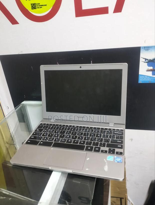 Laptop Samsung Chromebook 3 11 4GB Intel SSD 32GB - thumbnail 3