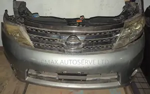 Nissan Serena 2009 Nosecut Xenon