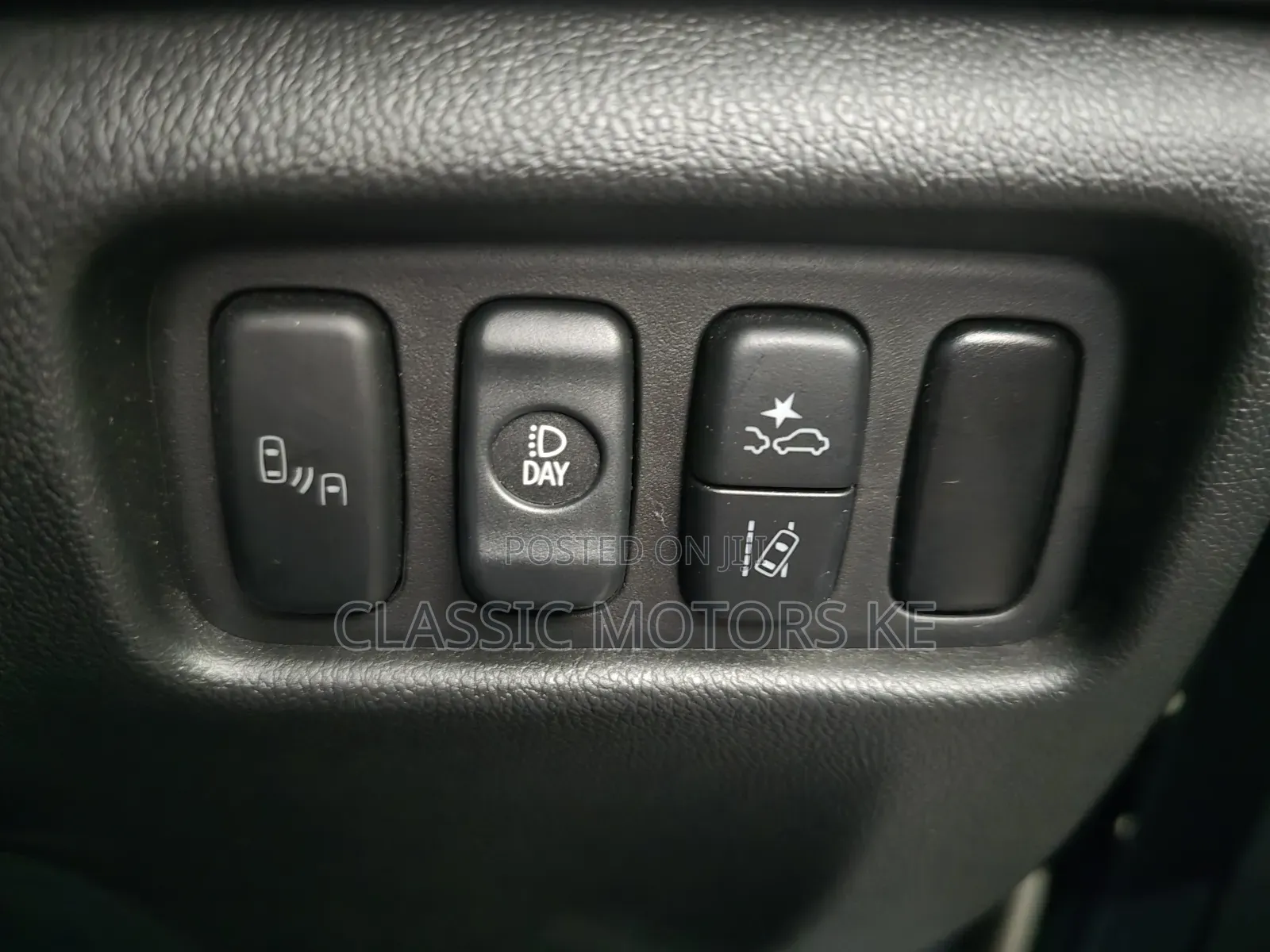 Mitsubishi RVR 2020 Silver
