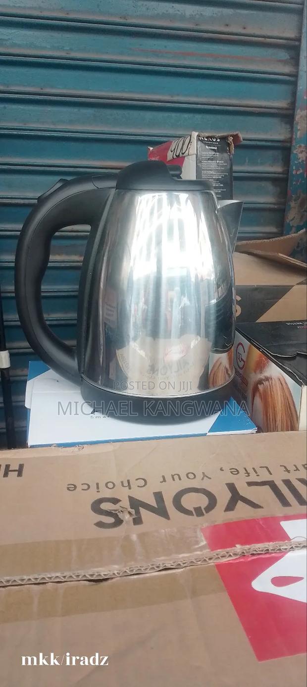 Electric Water Kettle - thumbnail 2