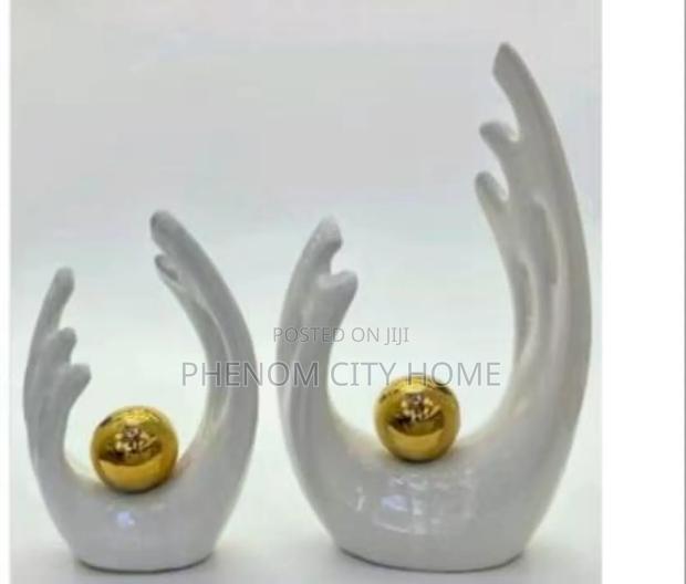 2 Piece Decorative Vases With Gold - thumbnail 2
