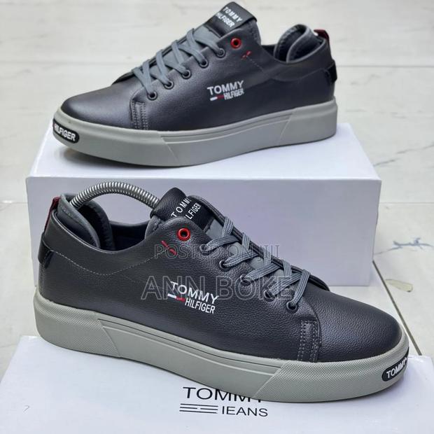 Tommy Hilfiger Casuals Sizes 40-45 - thumbnail 3