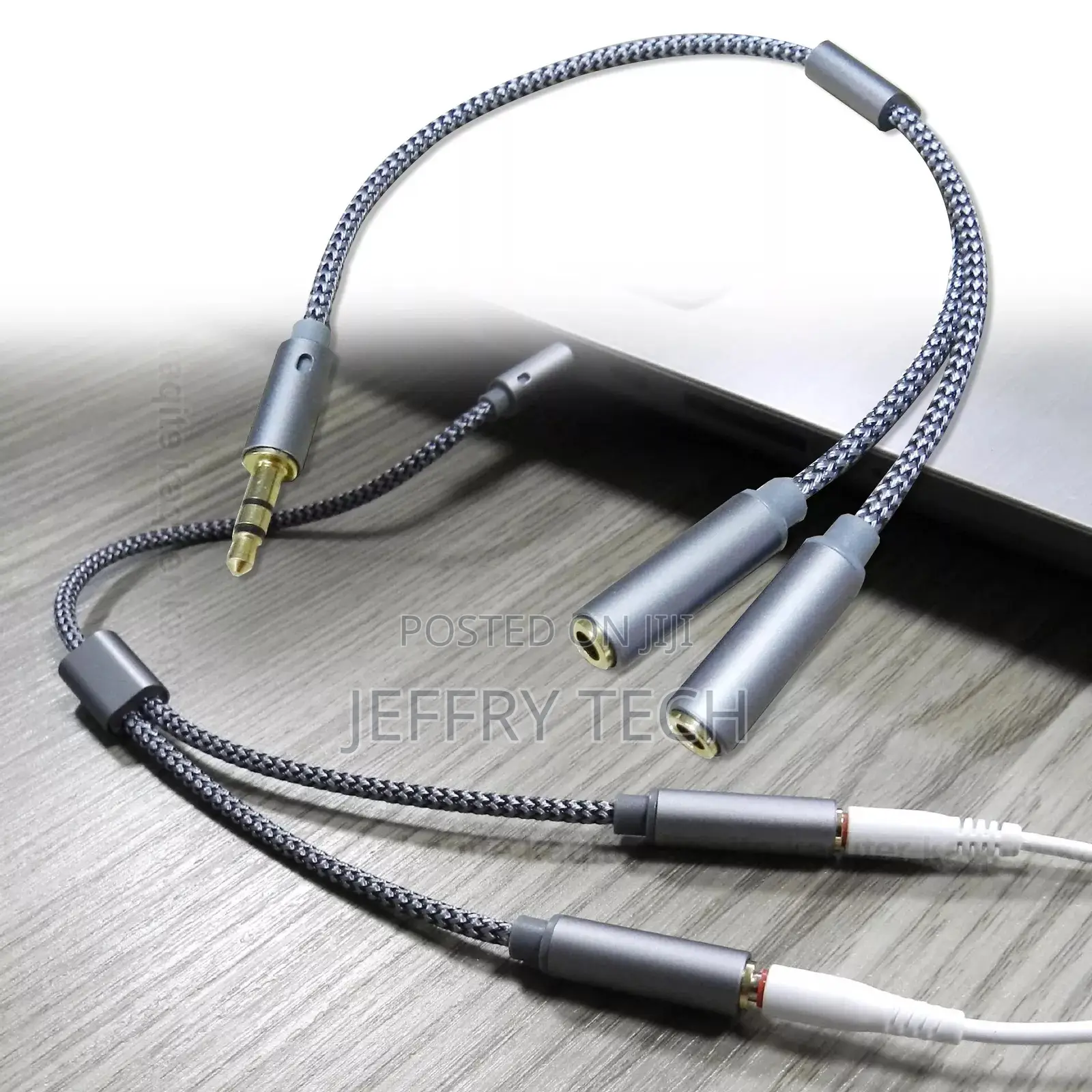 M/F 3.5mm Headphone Splitter Earphone Adapter 1 Male to 2 Fe