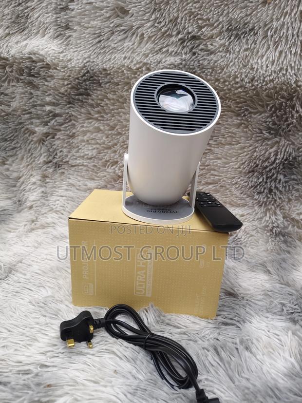Mini-Hy300 Pro Portable Projector - thumbnail 2