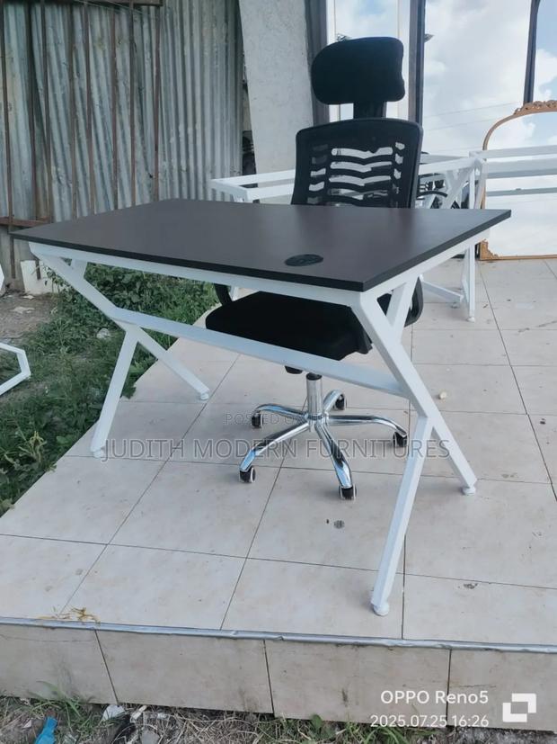 Office Set(Metallic Stand +Chair)