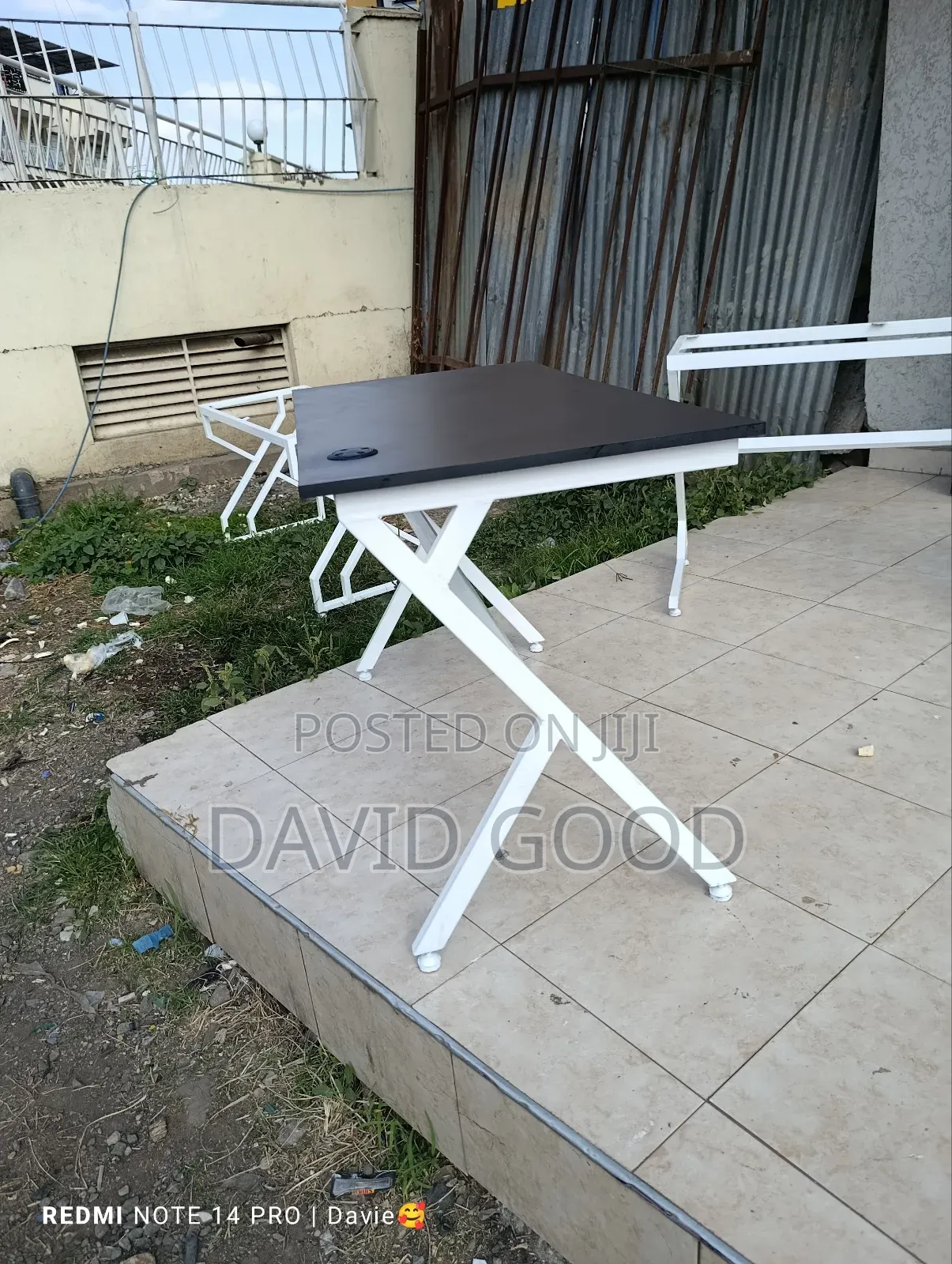 Laptop Metallic Table