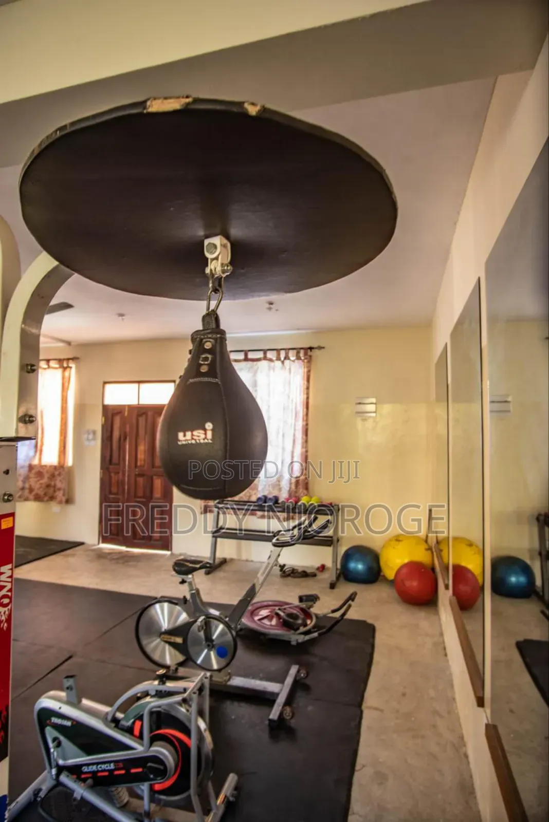 Executive Fully Furnished 3 Bedroom Unit With Pool Gym.