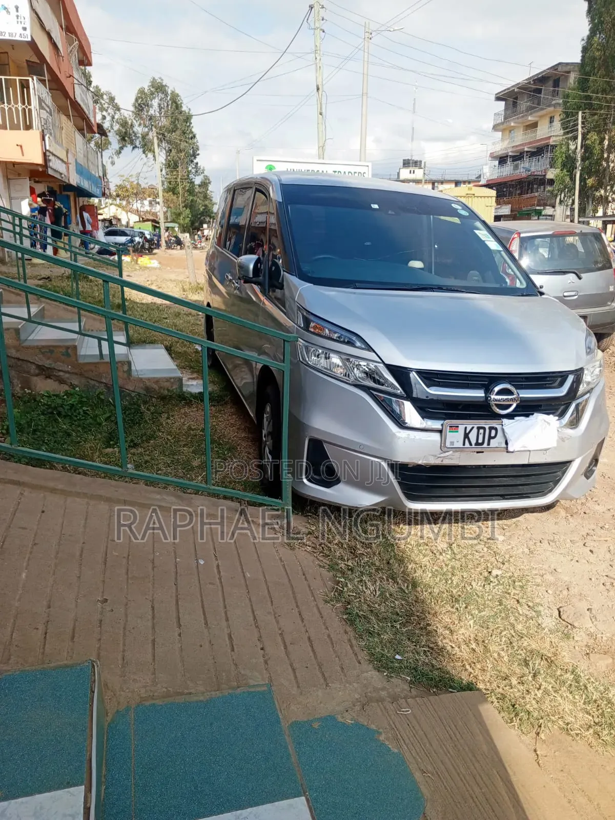 New Nissan Serena 2017 Silver