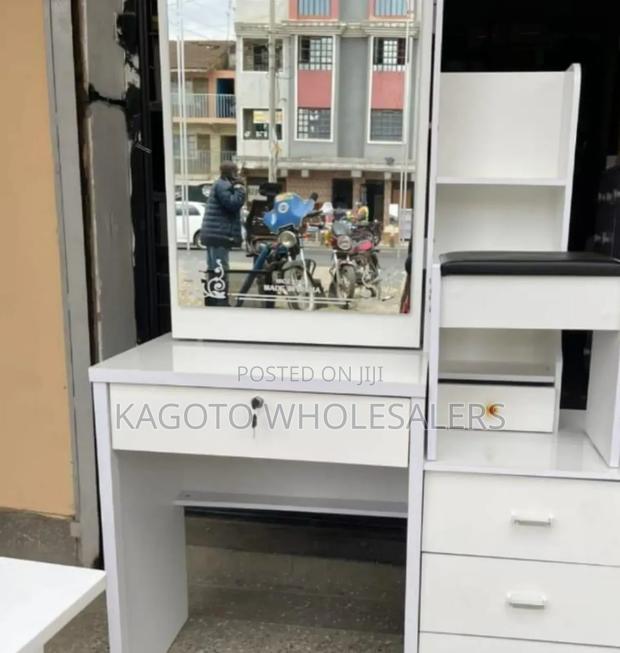 White Dressing Table With Sliding Mirror /Large Size D-01*