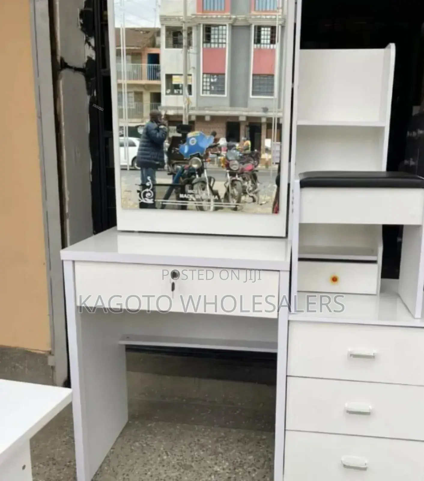 White Dressing Table Plus Sliding Mirror /Large Size D-01*