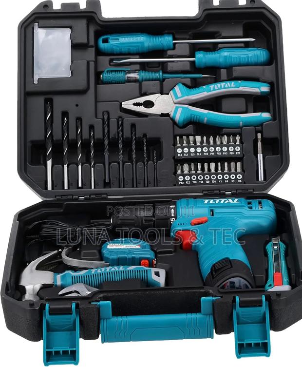 Total Thkthp10812 81 PCS Tools Set