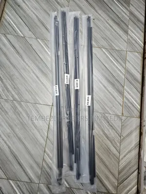 Weather Strips Toyota Axio 2007