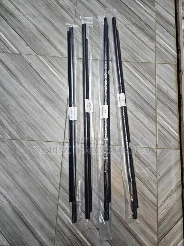 Weather Strips Toyota Landcruiser Fj 100