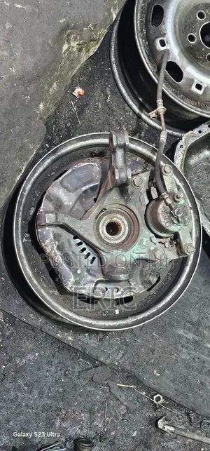 Belta Front Hub