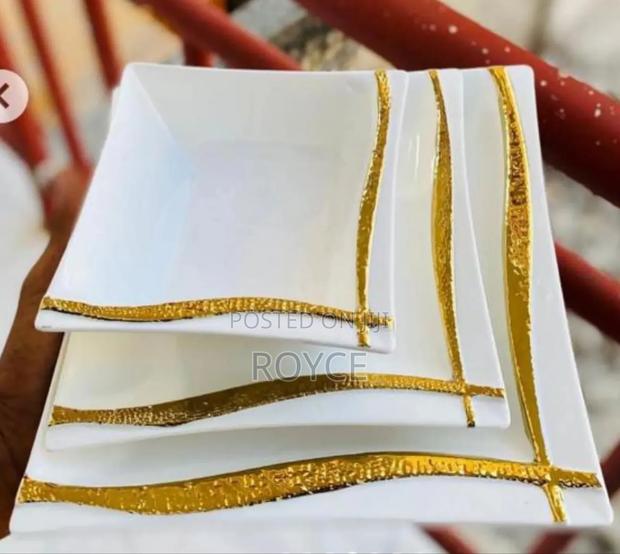 18pc Gold Line Dinner Plate - thumbnail 3