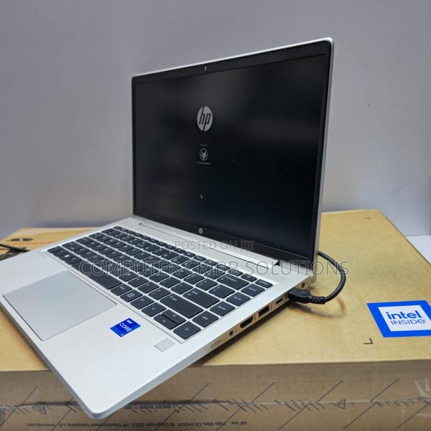 New Laptop HP ProBook 440 G10 4GB Intel Core I7 SSD 512GB