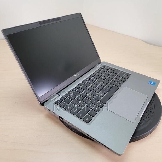 Laptop Dell Latitude 5320 16GB Intel Core I5 SSD 256GB - thumbnail 3