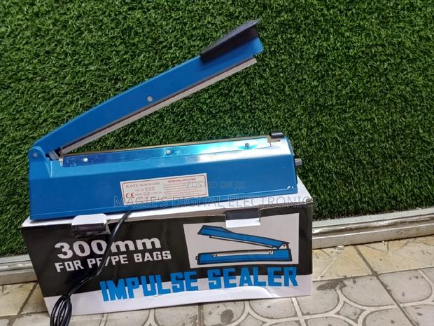 Highly Available 300mm Impulse Sealer - main view