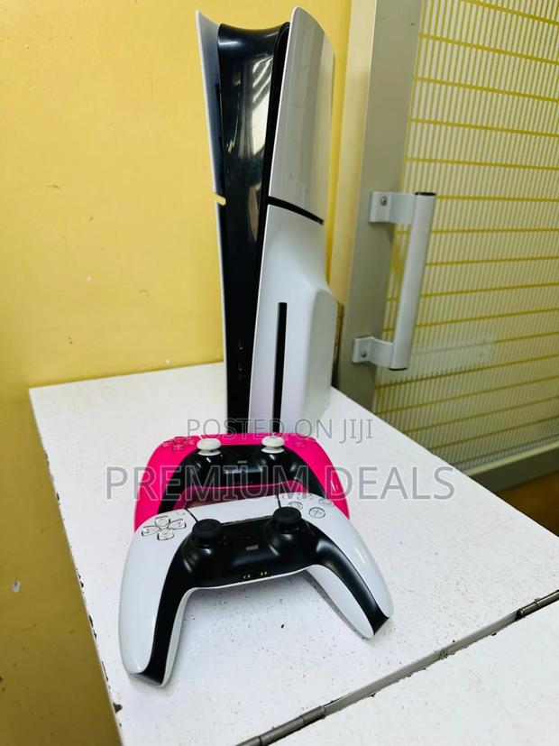 Doubles Ps5 Slim With All Accessories.