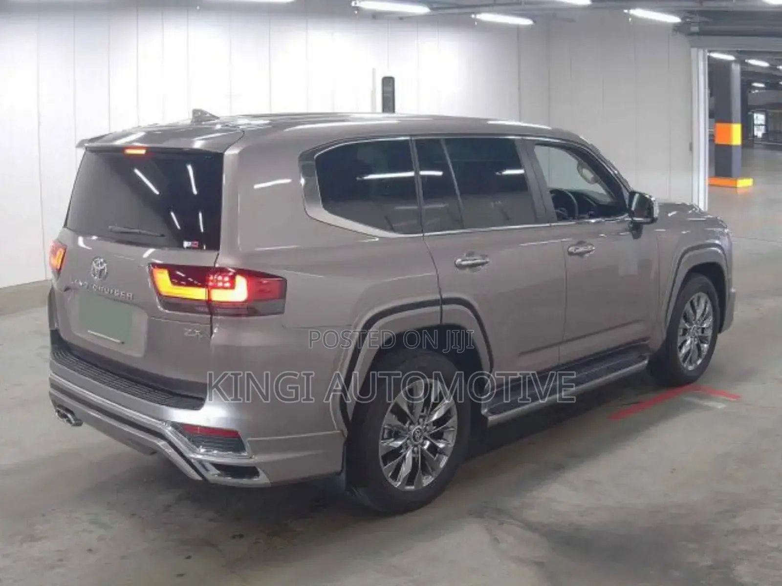 Toyota Land Cruiser 2024 Gray
